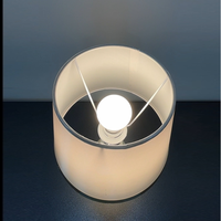 Lámpara de Noche con Pantalla de Campana de Estilo Europeo Clásico, Lujosa Luz LED Blanca Cálida para Decoración de Interiores
