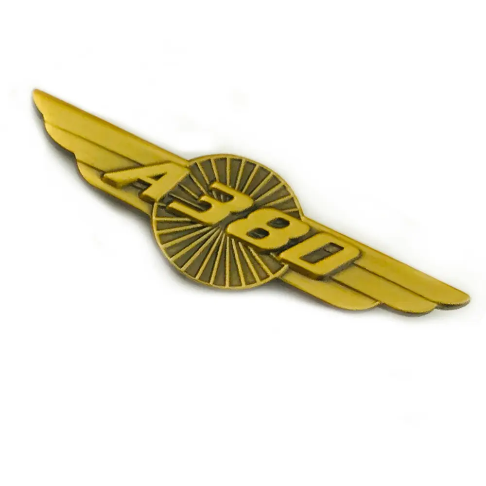 SXD-alfiler de solapa de alas de avión Vintage, Logo personalizado, insignia de esmalte duro