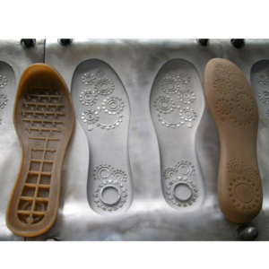 Inyección suela de PU zapato de molde de espuma de poliuretano de endrinas haciendo - Product Image 2