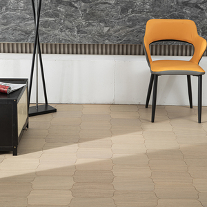 AVANTIMORA Piso de Parquet Multicapa de Roble Blanco Europeo Silencioso, Grado ISO9001 AB, 18mm 16mm 12mm, con Sistema T&G, para Hoteles Boutique - Product Image 1