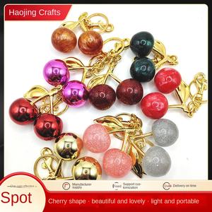 Caliente multicolor Vintage Metal cereza bloqueo anillo moda personalidad bolsa fruta colgante alta gama llave colgante - Product Image 2