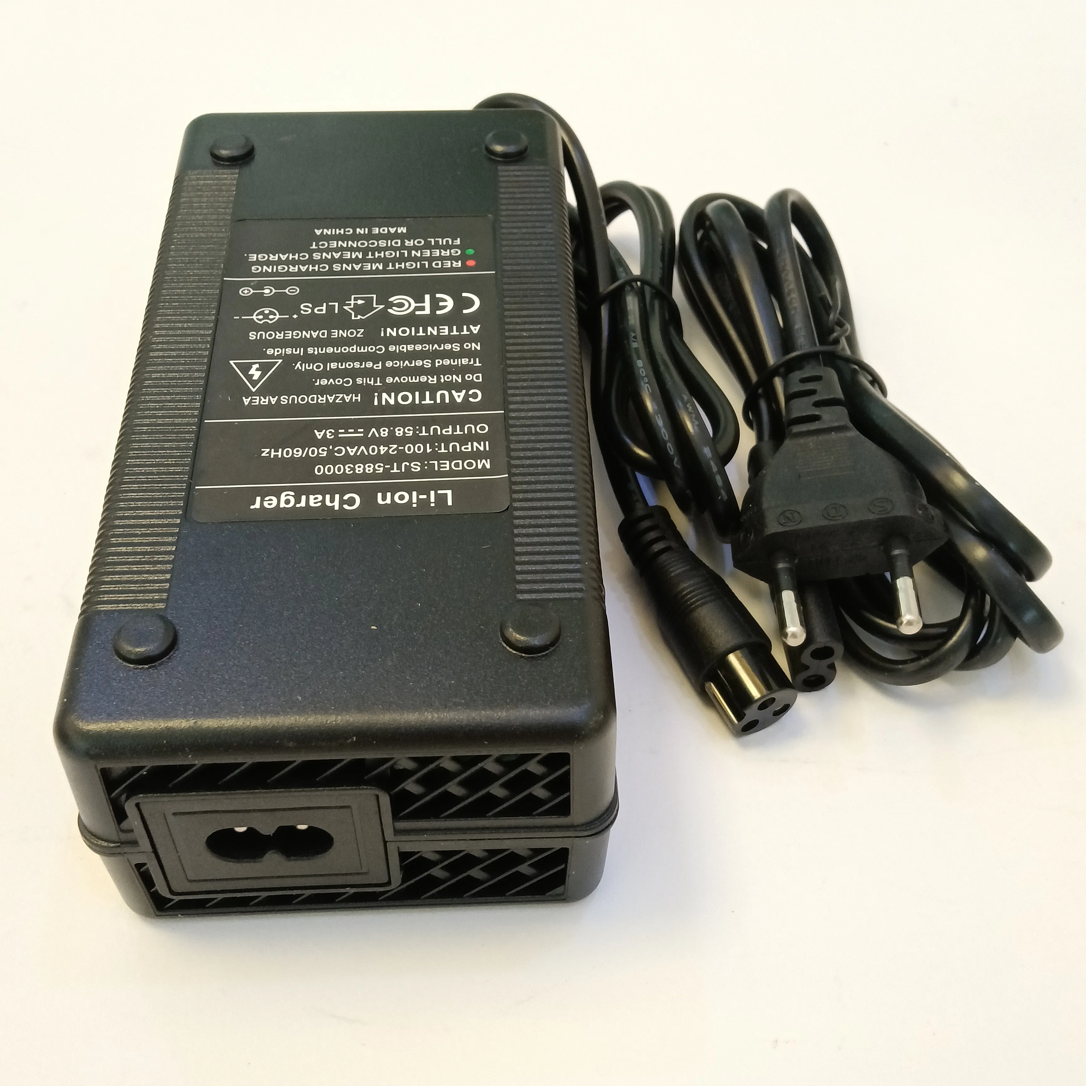 58.8v 3a 176.4w 18650 battery charger ac 100-240v to dc 58.8v 3a chargers batteries power supply for electric scooter