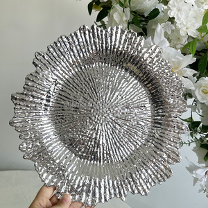 Wedding Party Decoration 13 Inch Decorative Round Acrylic Clear <strong>Plastic</strong> Charger <strong>Plate</strong> With Gold Rim for Event <strong>Dinner</strong> <strong>Plate</strong> - Product Image 6