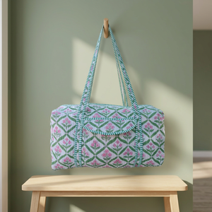 Green White Floral Quilted Cotton Duffel <b>Bag</b> Zipper Closure Durable Lightweight Large Capacity Eco-Friendly Women's <b>Travel</b> <b>Bag</b> - Product Image 4