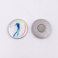 Épingles à revers en métal argenté personnalisées de forme rectangulaire de 32 mm avec impression UV et clip en caoutchouc
