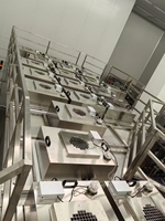 Cabine de nettoyage à parois rigides en acier inoxydable ISO 7 avec filtre HEPA pour ligne de production GMP