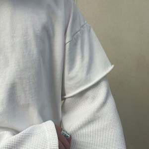 T-shirt pour homme en coton 100% surdimensionné, tricoté, uni, manches longues, personnalisé - Product Image 3