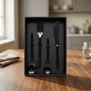 Ensemble de couverts en acier inoxydable avec finition noire satinée - Product Image 2