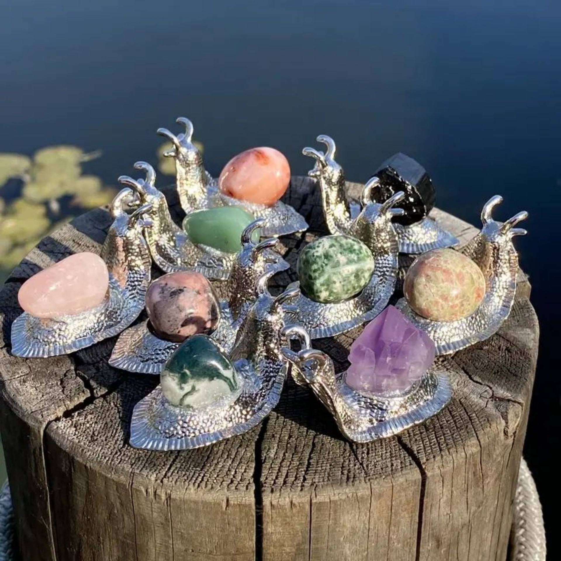 หินกรวด หอยทาก ของตกแต่ง