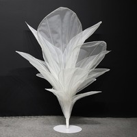 Dekorasi Latar Belakang Jendela Fotografi Aula Pernikahan Tiga Dimensi Sutra Buatan Tangan yang Dapat Disesuaikan Ukuran Besar