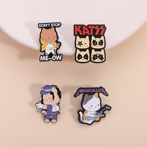 Spilla in lega smaltata a forma di animale musicale Rock Band per gatti, stile punk, per giacche, ideale per lauree e novità - Product Image 5