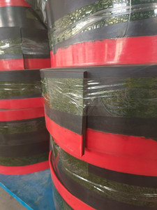 Jupe latérale en caoutchouc composite Plinthe à double joint Jupes à double lèvres pour le chargement Goulottes protégeant la jupe - Product Image 3