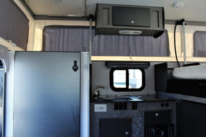 Camper de camionnette 4x4 Kinlife 2025 en aluminium, à glissière, très vendu, éclairé pour une utilisation en extérieur, compatible avec les grands lits, à vendre - Product Image 3