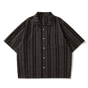Chemise boutonnée à manches courtes pour homme, style décontracté, vintage, en coton, coupe ample, col cubain, à rayures, pour les vacances - Product Image 3