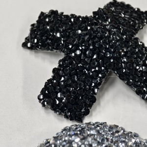 Cache-tétons adhésifs en strass, soutien-gorge adhésif réutilisable, couvre-seins imperméables, autocollants pour poitrine pour femmes - Product Image 2