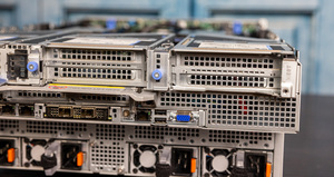 พาวเวอร์เอดจ์ XE8545แร็ค4U เซิร์ฟเวอร์3rd คู่โปรเซสเซอร์ epyc 74F3 3.2GHz หน่วยความจำ DDR4 16GB หน่วยความจำ960GB SSD รับประกัน3ปี - Product Image 4