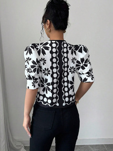 Chemise élégante pour femmes, design tendance, décontractée, à fleurs, col en V, manches régulières, respirante, pour le bureau - Product Image 2