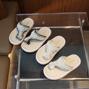 Chaussures d'été pour enfants au design adorable, chaussures de princesse <span class=keywords><strong>à</strong></span> semelle souple en perles, pantoufles plates pour bébé fille - Product Image 1