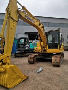 Usato KOMATSU PC220-<span class=keywords><strong>7</strong></span> escavatore per la vendita di prestazioni eccellenti con componenti di nucleo del motore del cambio del cuscinetto della pompa a ingranaggi - Product Image 2