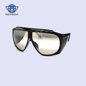 Teenyoun bán buôn Shades đi xe đạp quá khổ khung UV400 chống sương mù thể thao Kính ANSI Z87 + lá chắn an toàn Kính mát biểu tượng tùy chỉnh - Product Image 5