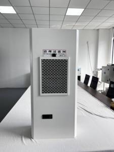 R134a 2000 Wát tiêu thụ điện năng thấp công nghiệp tủ điều hòa không khí cho CNC Bảng điều chỉnh - Product Image 4