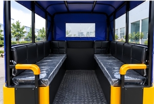 Triciclo Eléctrico de Pasajeros de Carrocería Abierta Amarillo de Alta Potencia, 5 Asientos, Techo Azul, Velocidad 30-50 km/h, Autonomía 90 km, Certificado EEC para Ciudad - Product Image 2