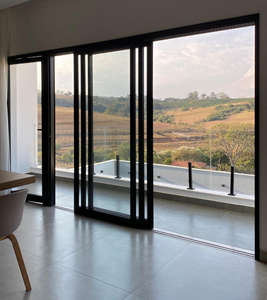 Fenêtres et portes en verre trempé double <span class=keywords><strong>sur</strong></span> mesure, <span class=keywords><strong>porte</strong></span> <span class=keywords><strong>coulissante</strong></span> en aluminium pour véranda avec <span class=keywords><strong>rail</strong></span> pour usage intérieur en vente - Product Image 3