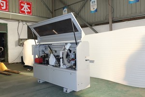 Tự động 4-trạm cạnh bander máy 8-24M/phút Tốc độ cao PVC Gỗ CNC Màn hình cảm ứng kiểm soát cắt tỉa + Cạo + Đánh bóng 3-in-1 - Product Image 3