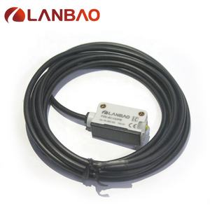 Sensor Fotoelétrico Compacto Tipo Quadrado Lanbao PSE para Automação Industrial com Feixe Difuso de Ângulo Amplo e Reflexão Polarizada - Product Image 5