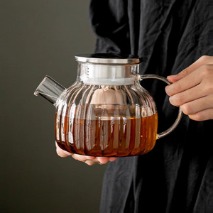 Théière en verre avec couvercle en bois, design côtelé, pichet à eau froide pour le thé aux fruits, idéal pour les fêtes - Product Image 2