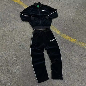 Conjunto Deportivo de Terciopelo Personalizado para Hombre, 100% Poliéster, Corte Holgado con Rayas, Cierre de Cremallera, Bordado, Traje Deportivo Informal de Terciopelo - Product Image 2