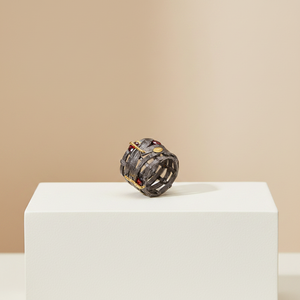 Handmade Granato Pietra Lone Finger 925 Sterling Silver Ring con Oro Nero Placcato - Product Image 2