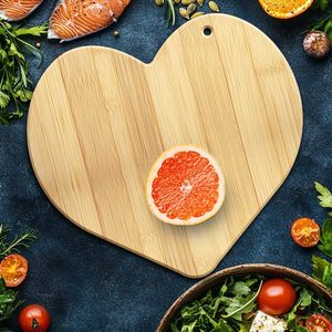 Tabla de Cortar de Bambú en Forma de Corazón para <span class=keywords><strong>Cocina</strong></span>, para Servir o Colgar como Decoración - Product Image 3