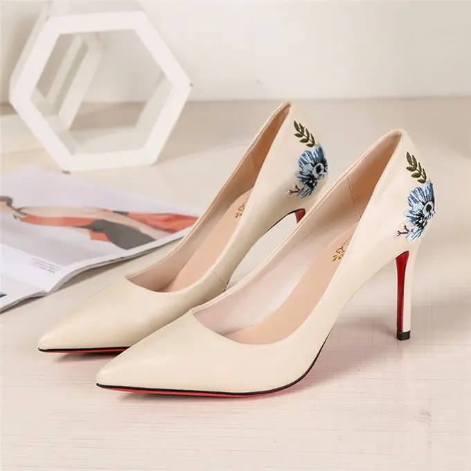 Good quality heels for ladies 2022 flower printed wholesale high heels