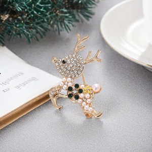 <b>Cute</b> Deer Brooch Gold Rhinestone Animal Shape Christmas Holiday Accessory Unisex Fashion <b>Pin</b> - Product Image 2