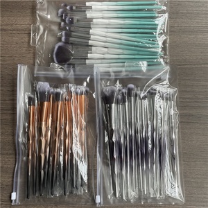 Juego de <span class=keywords><strong>Brochas</strong></span> de Maquillaje Nuevas, 20 Piezas, Juego de <span class=keywords><strong>Brochas</strong></span> de Maquillaje con Mango Colorido y Diseño Degradado de Diamantes - Product Image 4
