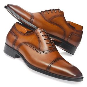 รองเท้าบูร็อกทรงเหลี่ยมสำหรับผู้ชายสุดหรู ทำมือ รองเท้าทางการสำหรับงานแต่งงาน สวมใส่สบาย กันน้ำ ระบายอากาศได้ดี น้ำหนักเบา ตกแต่งด้วยผ้าแบบแพทช์เวิร์ค - Product Image 5