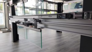 ไอเดียผลิตภัณฑ์ใหม่2025สไตล์โมเดิร์นที่เปิดประตูอัตโนมัติสำหรับที่อยู่อาศัยตัวควบคุมประตูบานเลื่อนกระจกอลูมิเนียมไร้กรอบระยะไกล - Product Image 5