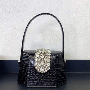 กระเป๋าสตางค์ผู้หญิงดีไซน์หรู ปี 2026 กระเป๋าออกงานคุณภาพสูง ปิดด้วยกระดุม กระเป๋าถือสำหรับงานเลี้ยง - Product Image 2