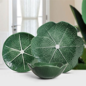 JINTCH <span class=keywords><strong>Vaisselle</strong></span> verte gaufrée en forme de fleur <span class=keywords><strong>Vaisselle</strong></span> en <span class=keywords><strong>porcelaine</strong></span> gravée Ensemble de <span class=keywords><strong>vaisselle</strong></span> - Product Image 3
