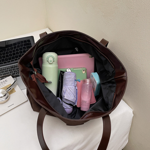 <span class=keywords><strong>Sac</strong></span> fourre-tout tendance pour femme, grande capacité, <span class=keywords><strong>sac</strong></span> à bandoulière léger, <span class=keywords><strong>sac</strong></span> à <span class=keywords><strong>main</strong></span> pour femme, idéal pour le shopping, avec fermeture éclair et en cuir PU - Product Image 6