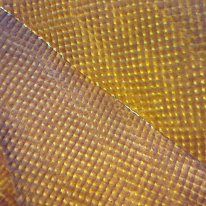 ผู้จัดจำหน่ายยางคุณภาพพรีเมียมจากเวียดนามที่เชื่อถือได้ แผ่นยางรมควันแบบมีร่อง (RSS 2) เกรดสำหรับการขึ้นรูปด้วยการเป่าลม ทนทานต่อการสึกหรอ มีความเสถียร - Product Image 1