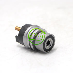 Yüksek kaliteli Common Rail dizel yakıt Solenoid valfı F00RJ02697 F 00R J02 697 - Product Image 4