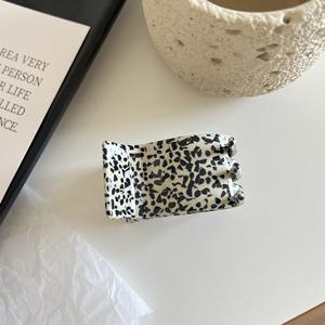 Nueva moda coreana, coleta medio atada, horquilla fija, temperamento, tres dientes Clip <span class=keywords><strong>para</strong></span> agarrar, accesorios <span class=keywords><strong>para</strong></span> el cabello <span class=keywords><strong>para</strong></span> mujeres - Product Image 4