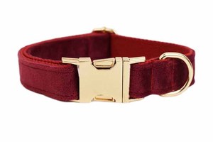 マルチカラーのカスタマイズ可能なベルベット製犬用首輪 XS-XL レーザー彫刻ペットネックレス 調整可能で耐久性のある犬用リードアクセサリー - Product Image 4