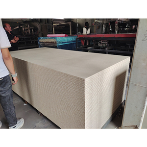 18mm 22 mm <span class=keywords><strong>4x8</strong></span> tấm ván ép nhiều lớp nguyên liệu bảng hạt tủ bếp không thấm nước đồng bằng tấm ván - Product Image 4