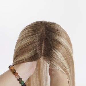 Prêt à expédier YF-2413 T4/8/60 Cheveux humains vierges russes européens de haute qualité 100% invisibles Base en soie 5x5 Closure Topper - Product Image 3