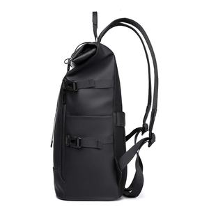 Sac à dos de voyage grande capacité pour homme, style outdoor, avec un toucher haut de gamme - Product Image 5