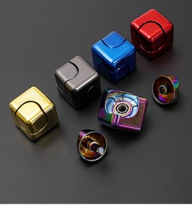 Cube anti-stress Infinity Fingertip Spinner en alliage, jouet de concentration pour enfants et adultes, portable, transformable, en métal, pour le bureau, la maison et les voyages - Product Image 3