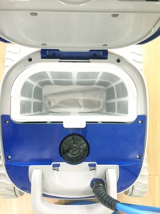 <span class=keywords><strong>Robot</strong></span> limpiador automático para piscinas con <span class=keywords><strong>control</strong></span> remoto que puede escalar paredes y pisos para piscinas de gran tamaño - Product Image 3